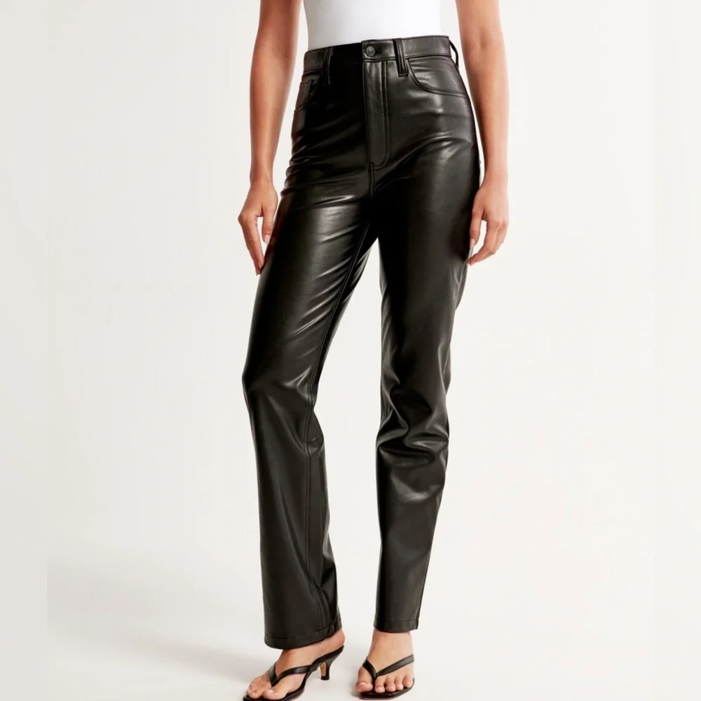A&F The 90s Straight Ultra High Rise Leather Pants - Picture 3 of 9